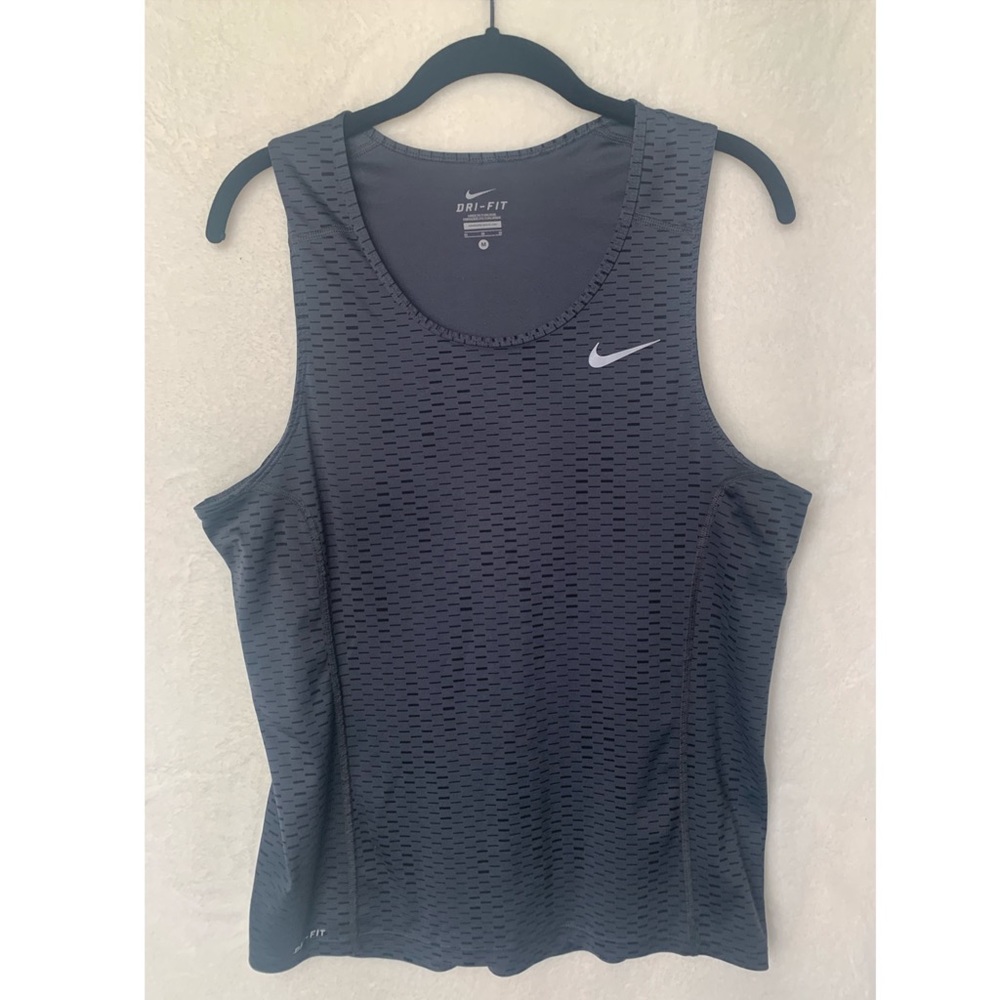 Nike Dri-Fit Tank Top size m